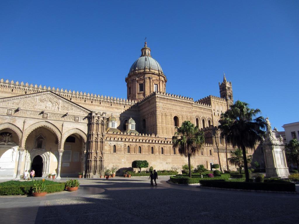 Appartamento Alla Cala Palermo Exterior photo